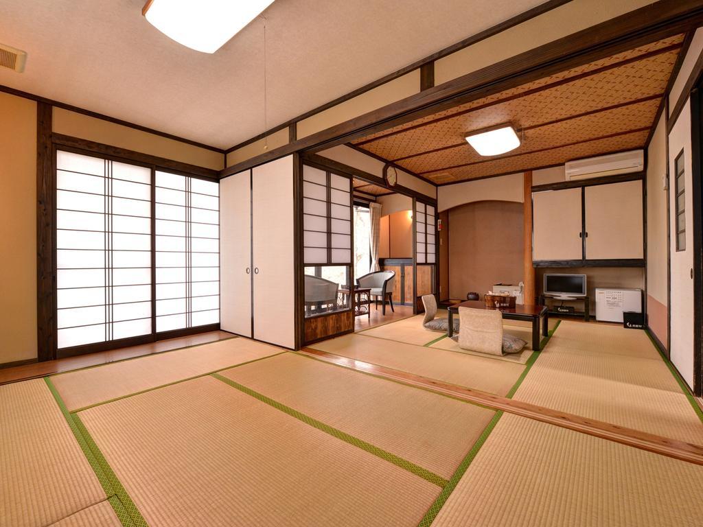 Hotel Minshuku Mizuwake à Kokonoe Extérieur photo